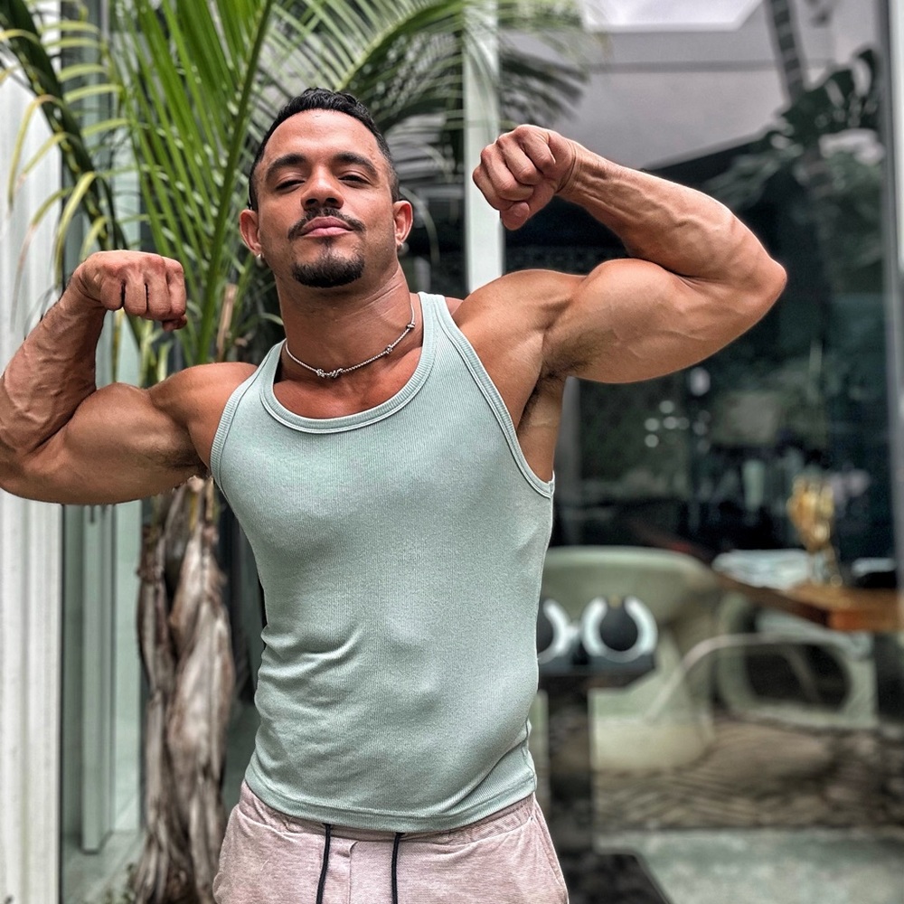 Meet your Posher, Dany